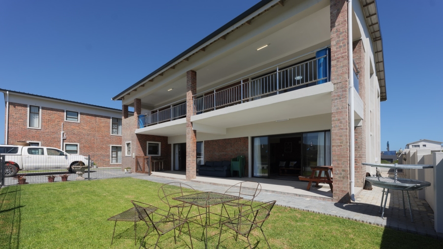 12 Bedroom Property for Sale in Agulhas Western Cape